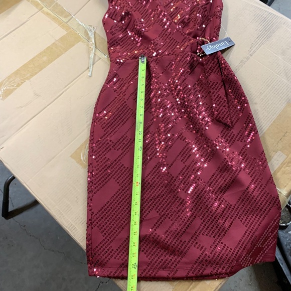 Luxology Red Sequin Cocktail Dress, Short Sleeve Party Dress Size Small - Picture 6 of 7